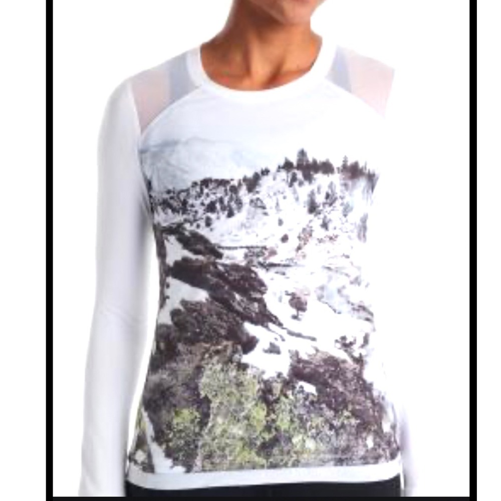 Oiselle Sarah Attar Landscape Running Shirt 4 running‎ art running athleisure